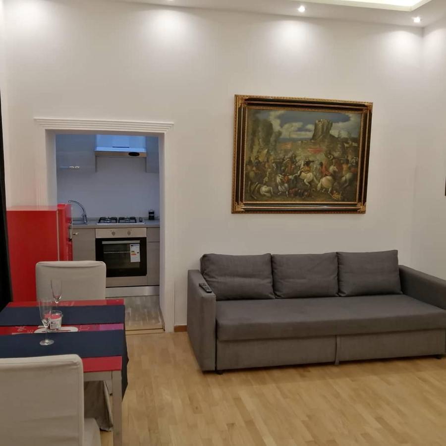 La Dimora Dei Borbone Apartment เนเปิลส์ ภายนอก รูปภาพ