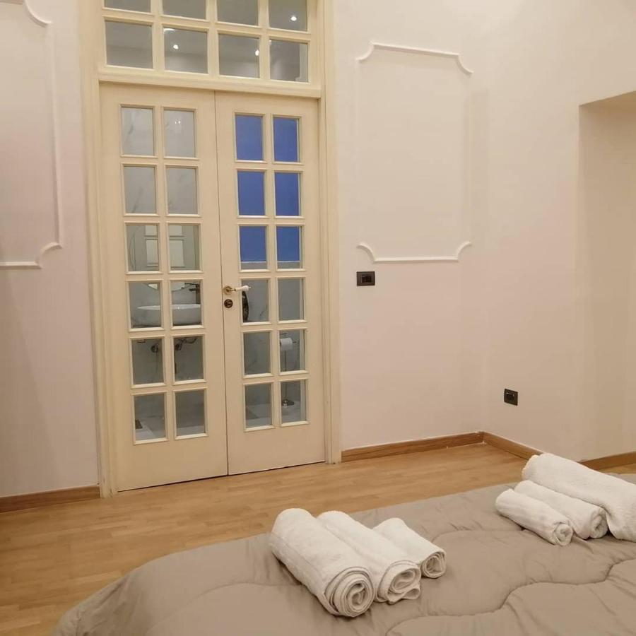 La Dimora Dei Borbone Apartment เนเปิลส์ ภายนอก รูปภาพ